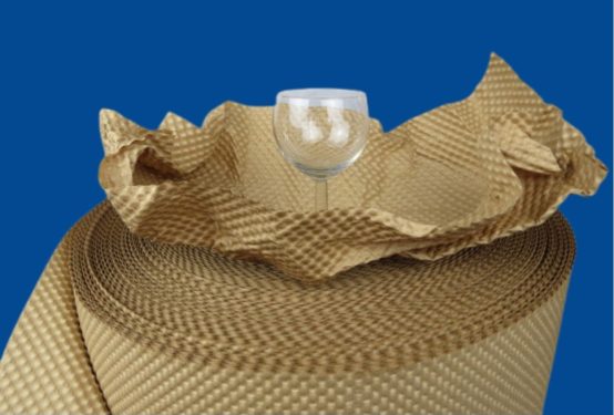 apier gaufré pour protéger des verres lors de l'emballage